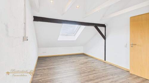 Schlafzimmer 4 / Dachgeschoss - 