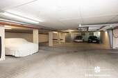 Tiefgaragenstellplatz - 