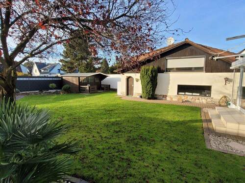 Garage mit Appartement - 