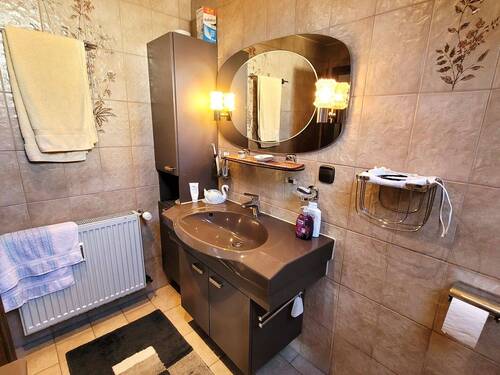 Bad im Dachgeschoss - 