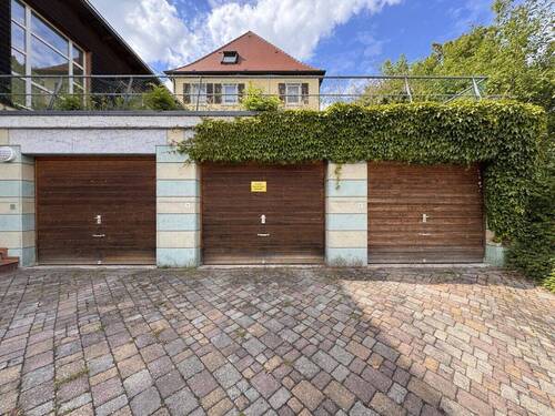 Garage - 