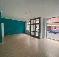 Chemnitz-Sonnenberg* geräumige Praxisräume* 4 Zimmer* Küche*Bad* Schaufenster*Erdgeschoss