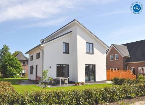 AMR Pult Referenz - Naturnah & entspannt wohnen - Ihr Neubau-Traumhaus in Schweiburg