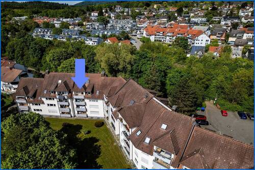 Drohne - Bezugsfreie 4 Zimmer Maisonette- Wohnung mit Garage und Einbauküche im 3.OG mit Südbalkon ohne Lift.