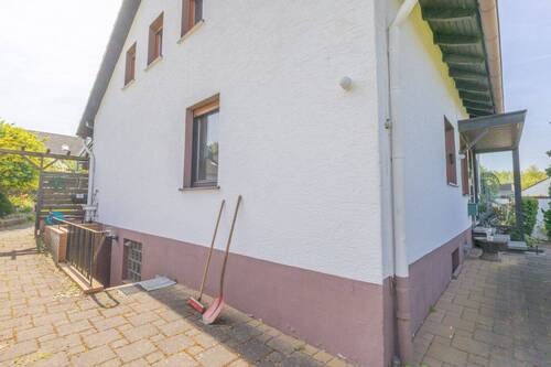 Haus & Gartenansicht - 