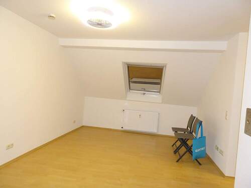 Wohnzimmer - 2 Zimmer Etagenwohnung in Bottrop