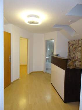 Eingangsbereich - Küche - Etagenwohnung mit 55,00 m&sup2; in Bottrop zur Miete