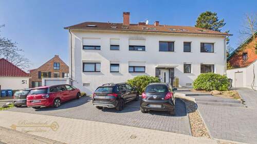 Außenansicht - Stellplätze - 