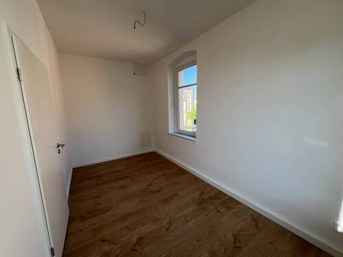 Schlafzimmer - Etagenwohnung mit 58,90 m&sup2; in Dresden zur Miete