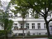 Hausansicht.JPG - 3 Zimmer Etagenwohnung zum Kaufen in Berlin