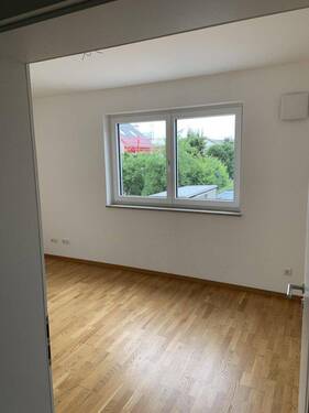 Zimmer / Schlafzimmer II - 