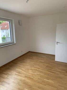 Zimmer / Schlafzimmer II - 