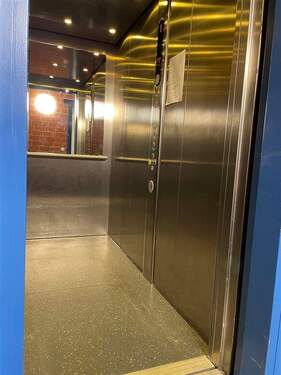 Aufzug - Büro in Kiel zur Miete