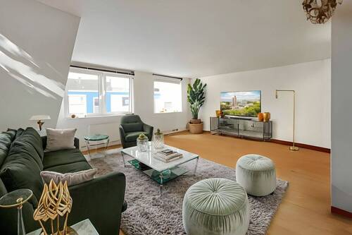 Titel - 2 Zimmer Etagenwohnung zum Kaufen in Duisburg / Duissern