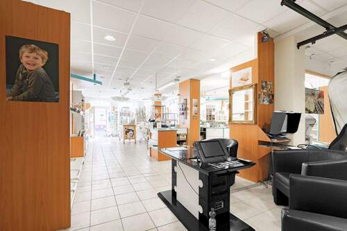 Verkaufsraum1.1 - Gewerbeobjekt (Büro, Produktion, Verkauf) zur Miete in Barth