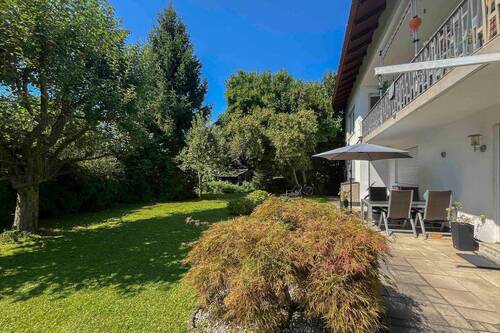 Terrasse EG - 