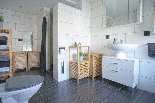 Erstes Bad EG - 