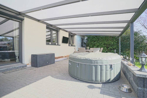 Überdachte Terrasse - Einfamilienhaus mit 190,00 m² in Bremerhaven zum Kaufen