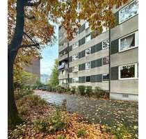Bezugsfreie 5-Raum-Whg. mit Essbereich, Balkon, und EBK Henri-Dunant-Allee, Kronshagen