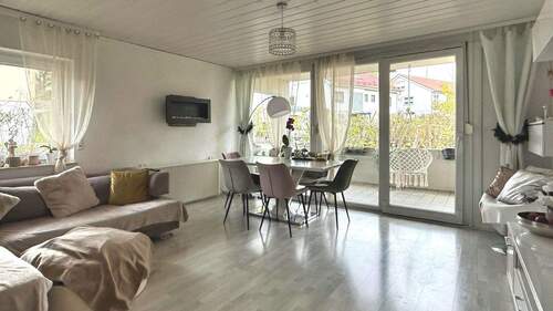 Wohn- und Esszimmer - 3 Zimmer Etagenwohnung in Aalen