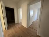 Flur - Etagenwohnung mit 58,70 m&sup2; in Dresden zur Miete