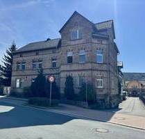 Solides Mehrfamilienhaus mit Ausbaureserve und treuer Mieterschaft in Uhlstädt - Uhlstädt-Kirchhasel
