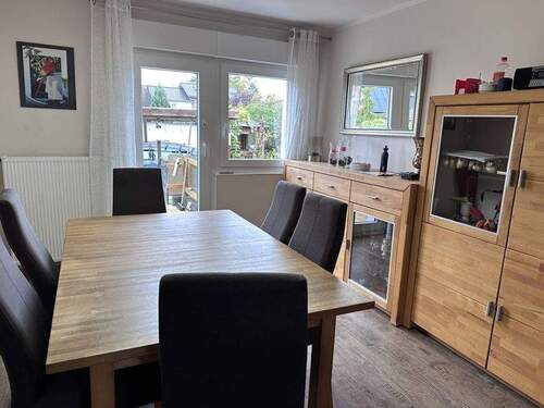 Wohn/Esszimmer - 