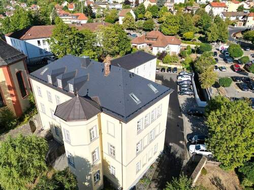 Außenansicht - 3-Zimmer-Wohnung in saniertem Einzeldenkmal ab sofort zu vermieten!