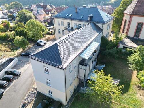 Außenansicht - 3 Zimmer Etagenwohnung zur Miete in Bad Brückenau