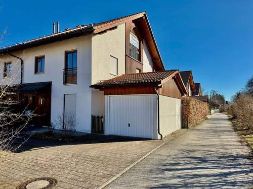 Ansicht - Bernried am STA-See! Großzügige neuwertige DHH mit Garage in Bahnhofsnähe. Einziehen und wohlfühlen!