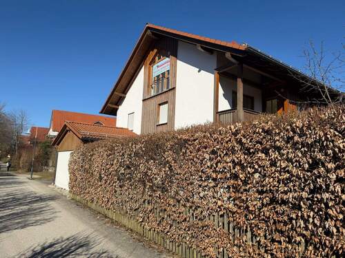 Ansicht - 5 Zimmer Doppelhaushälfte zum Kaufen in Bernried am Starnberger See