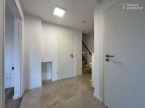 Eingangsbereich - 3 Zimmer Einfamilienhaus in Sachsenheim