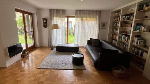 Wohnen/Essen - 4 Zimmer Doppelhaushälfte in Feucht