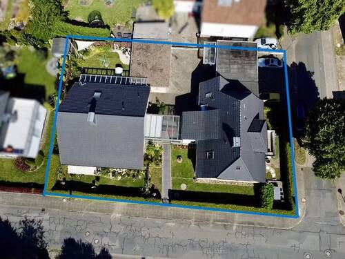 Grundstücksübersicht - Familienleben trifft Flexibilität - zwei Immobilien, viele Chancen