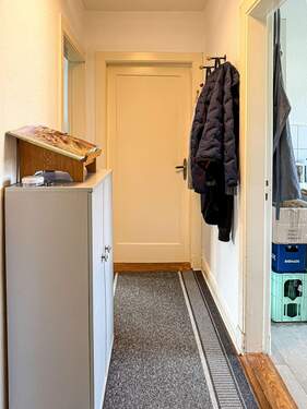 Flur WE 006 - Etagenwohnung mit 102,00 m&sup2; in Kiel zum Kaufen