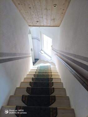 Aufgang ins Obergeschoß - 