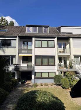 Hinterseite - 6 Zimmer Reihenmittelhaus zum Kaufen in Bremen