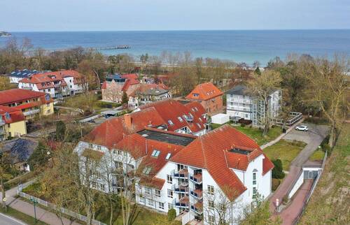 Drohnenaufnahme - Provisionsfreie 3-Zimmer Ferienwohnung nur 100 Meter zum Strand in Boltenhagen