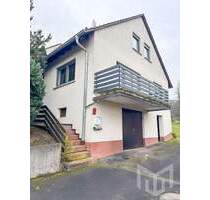 Leben im Spessart: Zweifamilienhaus in Bischbrunn