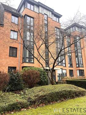 Ansicht Haus - 3 Zimmer Etagenwohnung zur Miete in Düsseldorf