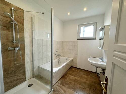 OG Badezimmer - 
