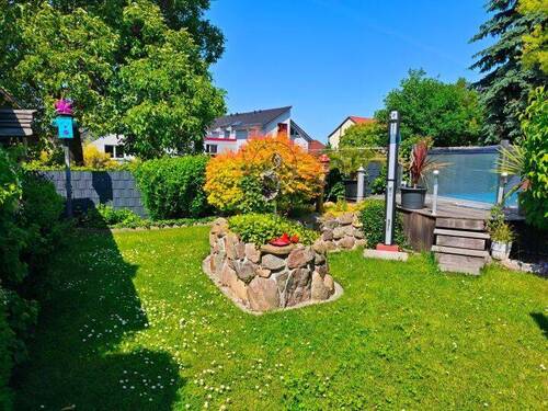 Grundstücksansicht - Einfamilienhaus mit 158,00 m² in Bergen zum Kaufen