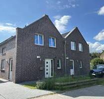 Wohnen mit Lebensqualität - Doppelhaushälfte in zentraler Lage von Apen - Apen / Augustfehn Augustfehn I