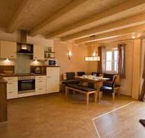 Schöne, helle, 104 qm Wohnung zu vermieten - Obing Landertsham