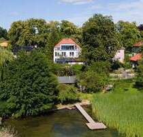 Mit Seeblick! Einbauküche, Fußbodenheizung, zwei Bäder, Kamin, Dachterrasse: Top-Wohnung in Wandlitz
