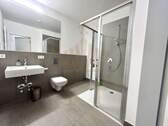 Duschbad - 1 Zimmer Etagenwohnung in Berlin