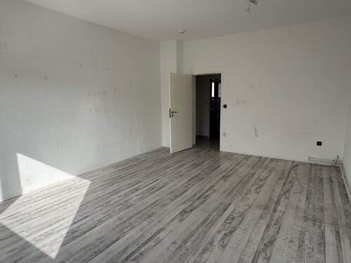 Wohnzimmer - 3 Zimmer Etagenwohnung in Berlin