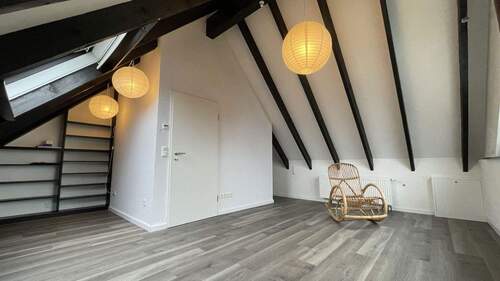 Das helle Dachstudio - 