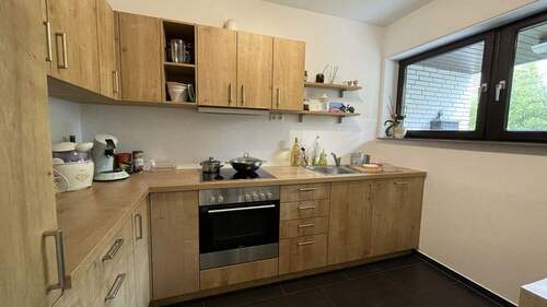 Küche mit moderne Einbauküche - 