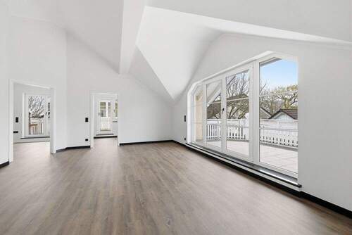 Wohn-/ Esszimmer - Etagenwohnung mit 89,00 m&sup2; in Olching zur Miete